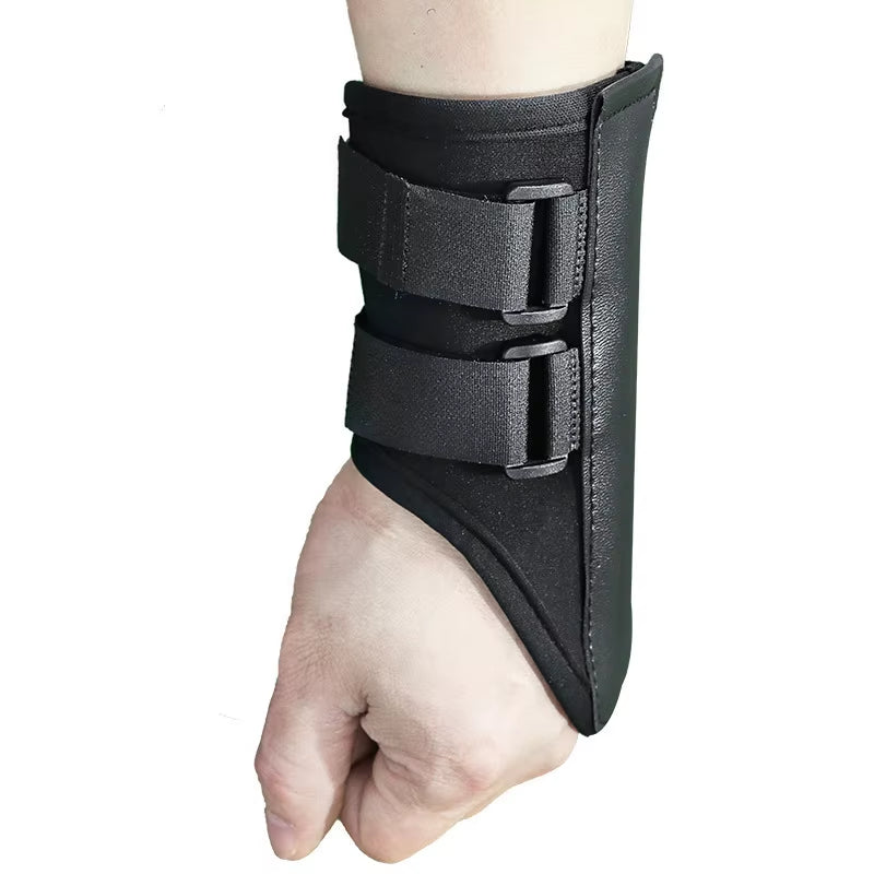Golf Wrist Brace for Beginners Swing Trainer Aid Prevent Wrist Flip Arm Angle Corrector Hand Position Fixer for Standard Posture